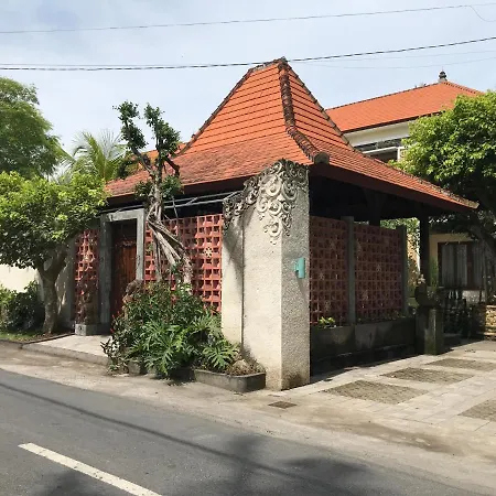 Akatara Hotel