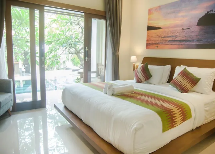Akatara Hotel 3*