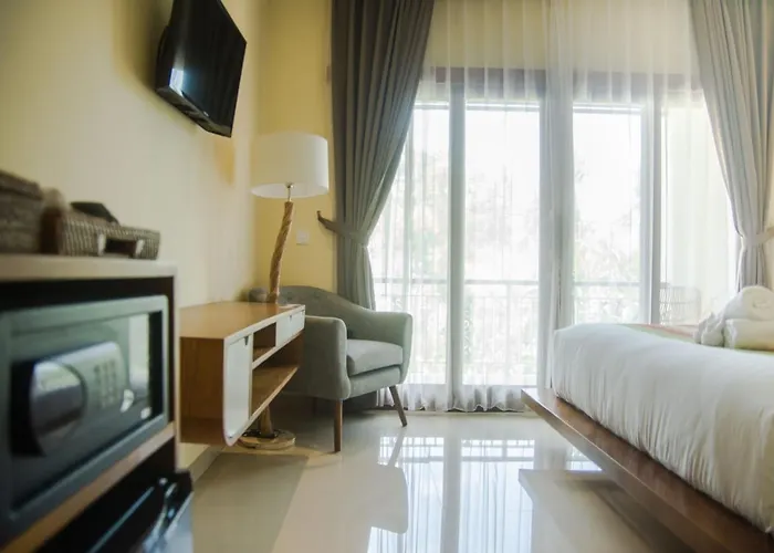 Akatara Hotel Toyapakeh
