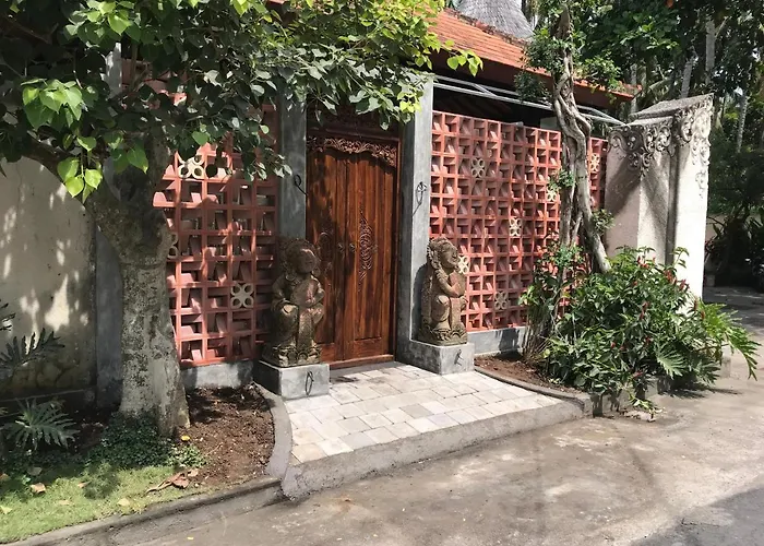 Akatara Toyapakeh